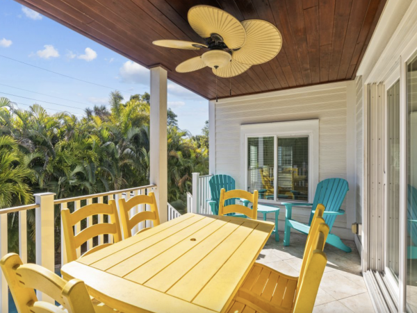 Anna Maria Island Luxury Vacation Villa West of Gulf Drive